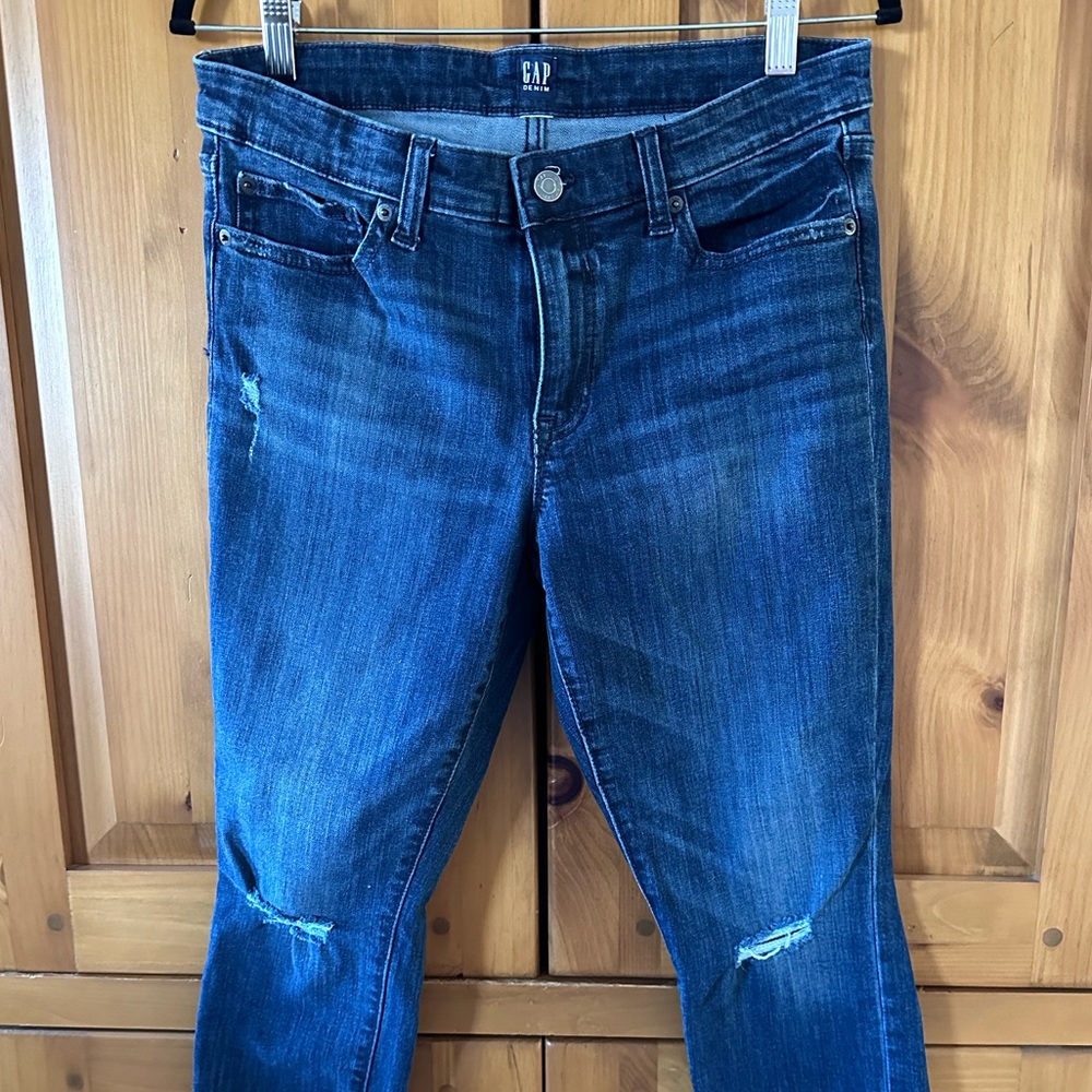 Gap Legging. 30R distressed medium denim.